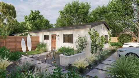 729 Center Street Unit B, Costa Mesa, CA MLS: PW24252611