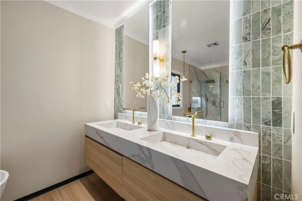 Additional image 85 of 18057 Medley Drive, Encino, CA 91316