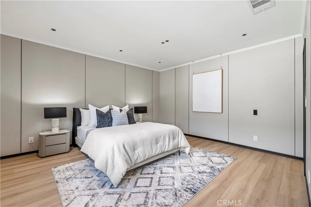 Additional image 112 of 18057 Medley Drive, Encino, CA 91316