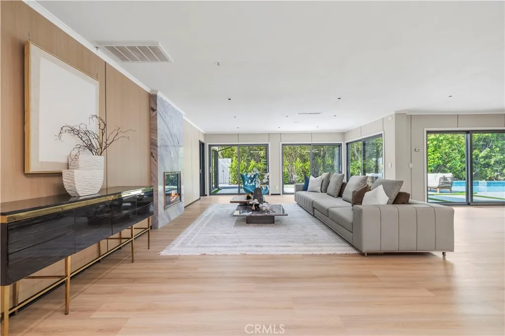 Additional image 4 of 18057 Medley Drive, Encino, CA 91316