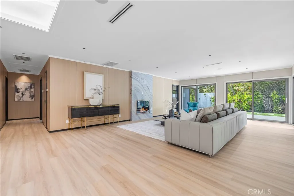 Additional image 5 of 18057 Medley Drive, Encino, CA 91316