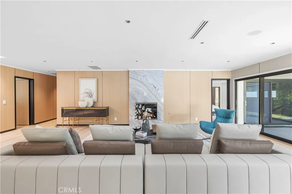 Additional image 102 of 18057 Medley Drive, Encino, CA 91316