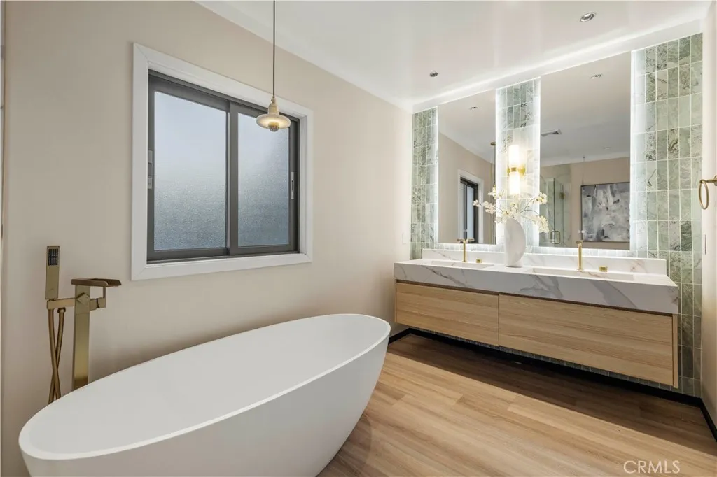 Additional image 87 of 18057 Medley Drive, Encino, CA 91316