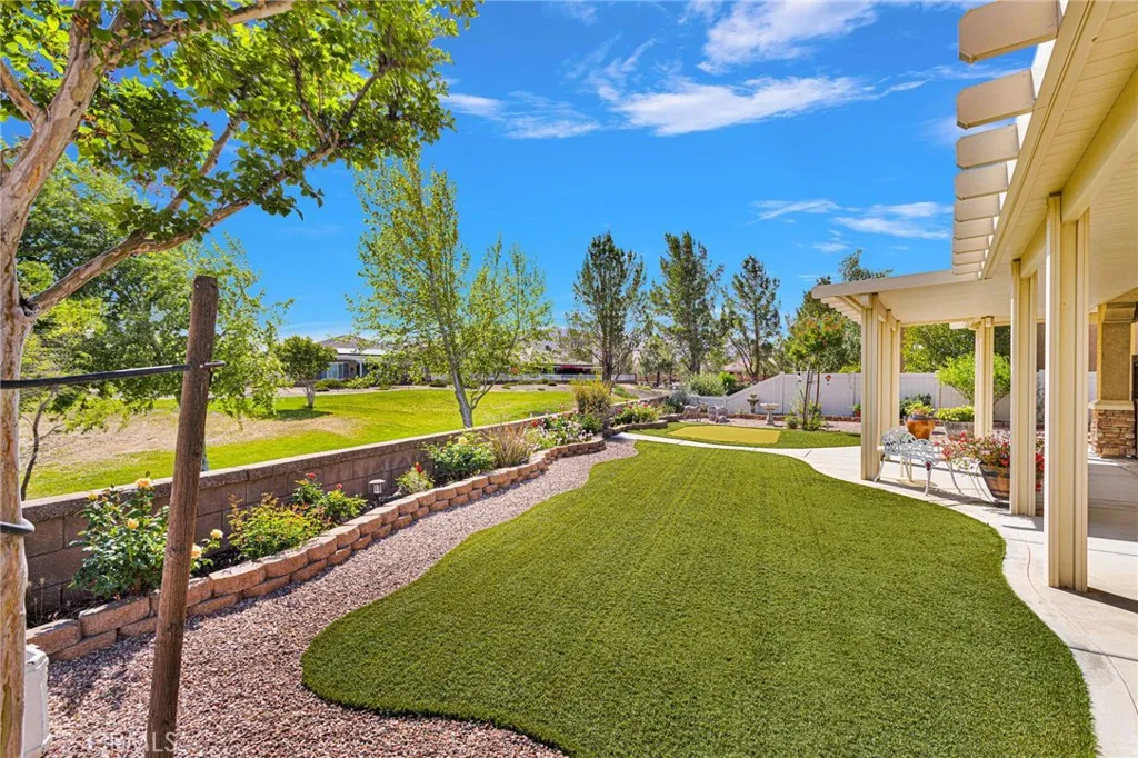 Additional image 52 of 10429 Lanigan Rd, Apple Valley, CA 92308