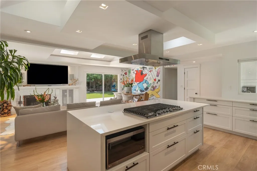 Additional image 17 of 2798 Francis Lane, Costa Mesa, CA 92626