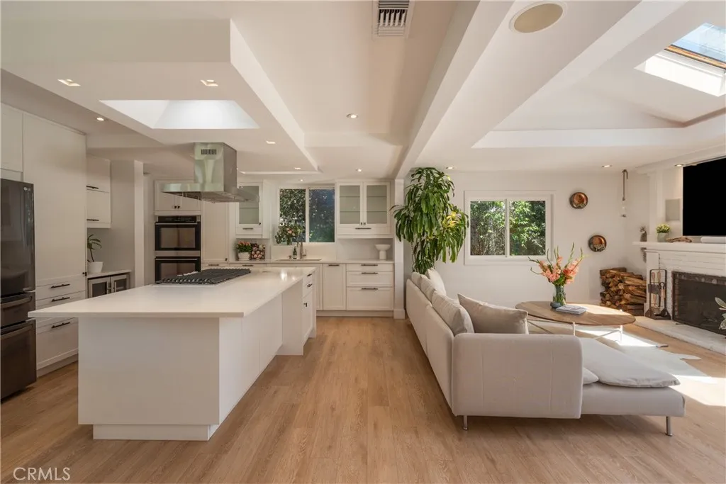 Additional image 16 of 2798 Francis Lane, Costa Mesa, CA 92626