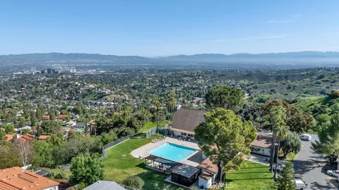 171 Comanche, Topanga, CA MLS: SR25064769