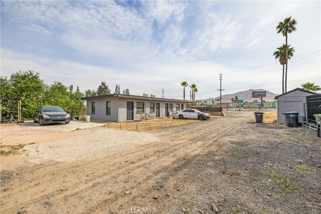 Additional image 9 of 2981 S La Cadena Dr, Colton, CA 92324