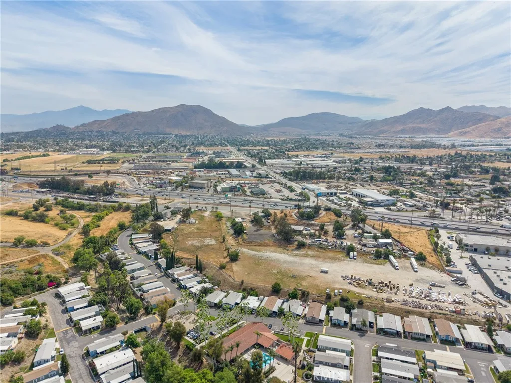 Additional image 39 of 2981 S La Cadena Dr, Colton, CA 92324