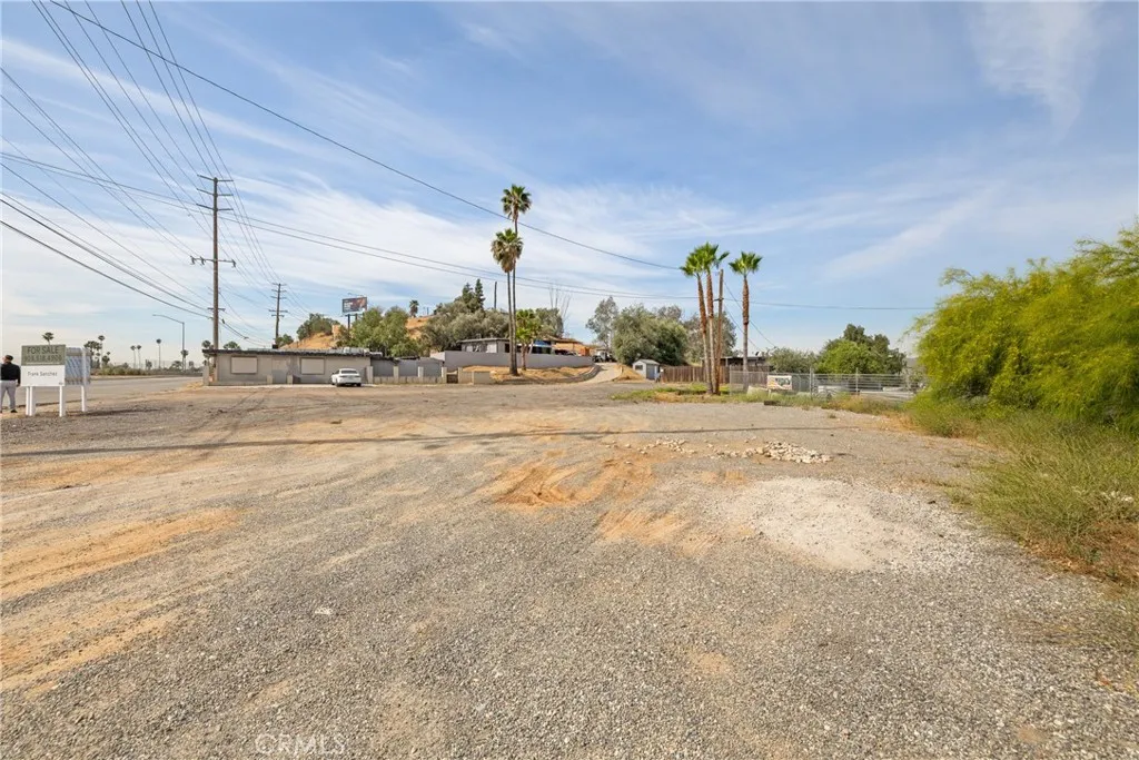 Additional image 14 of 2981 S La Cadena Dr, Colton, CA 92324