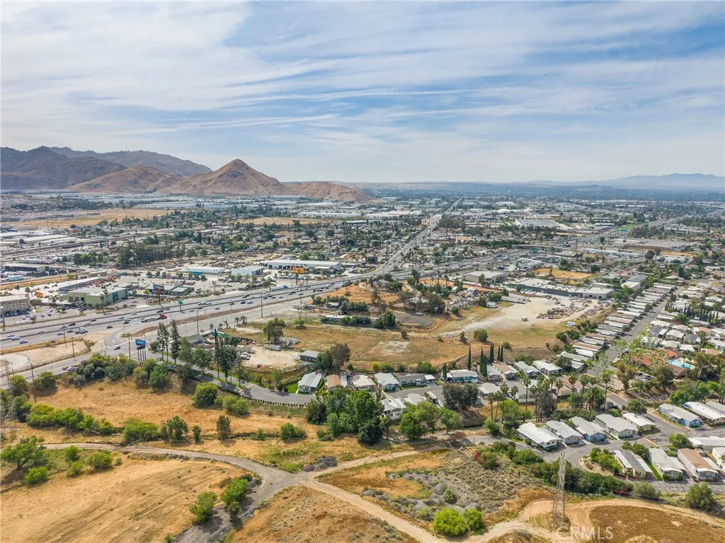 Additional image 38 of 2981 S La Cadena Dr, Colton, CA 92324