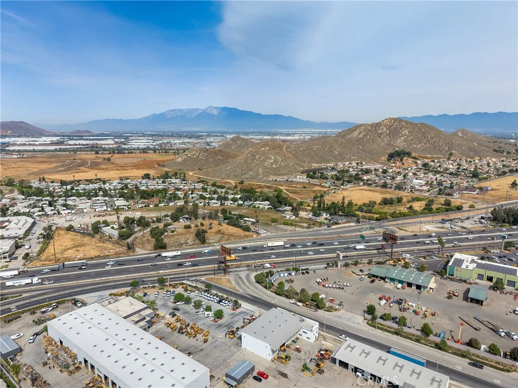 Additional image 52 of 2981 S La Cadena Dr, Colton, CA 92324