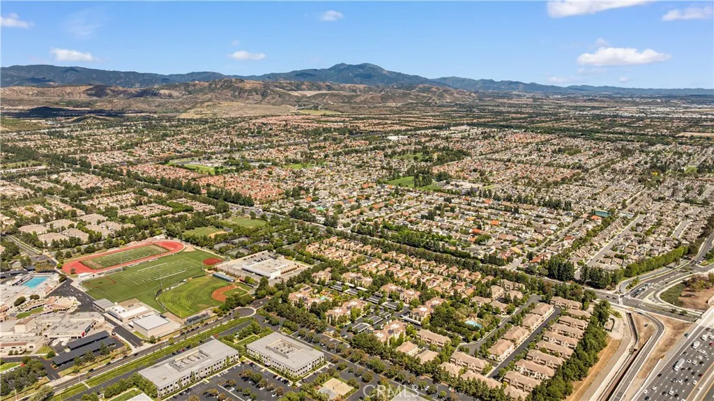 Additional image 106 of 76 Trailing Vine, Irvine, CA 92602