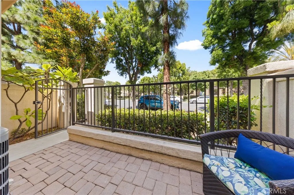 Additional image 4 of 76 Trailing Vine, Irvine, CA 92602