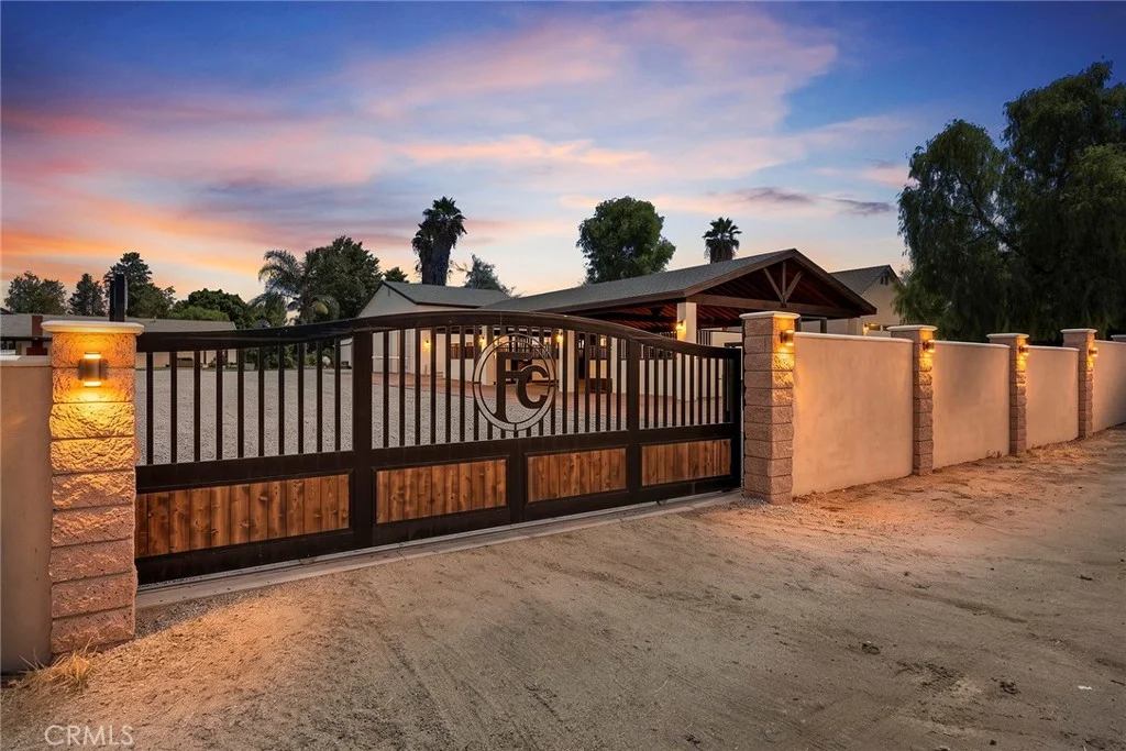 17411 Kaison Circle, Riverside, CA 92508