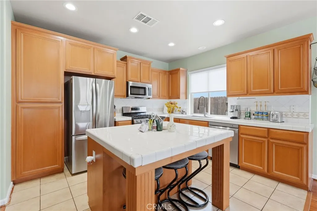 Additional image 82 of 1428 N Leila Street, Visalia, CA 93291