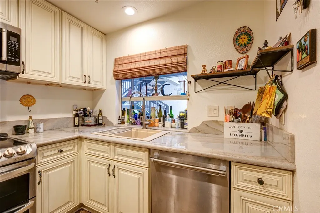 Additional image 20 of 60 Corniche Dr Unit B, Dana Point, CA 92629