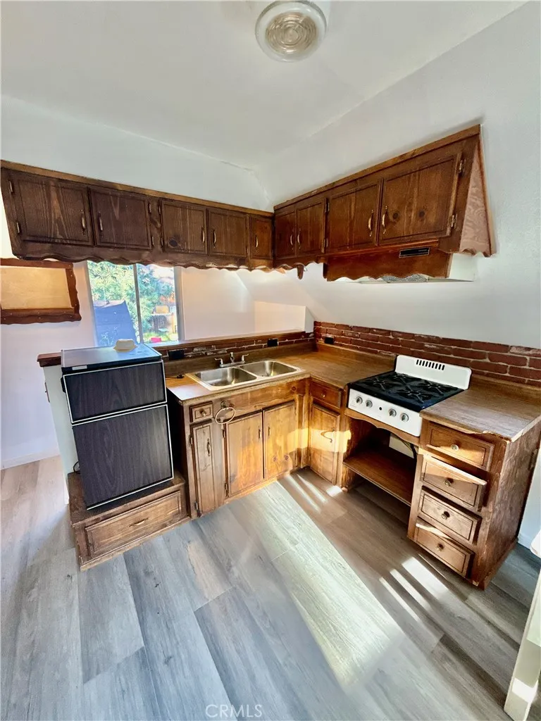 Additional image 34 of 345 W Sherwood Blvd, Big Bear City, CA 92314