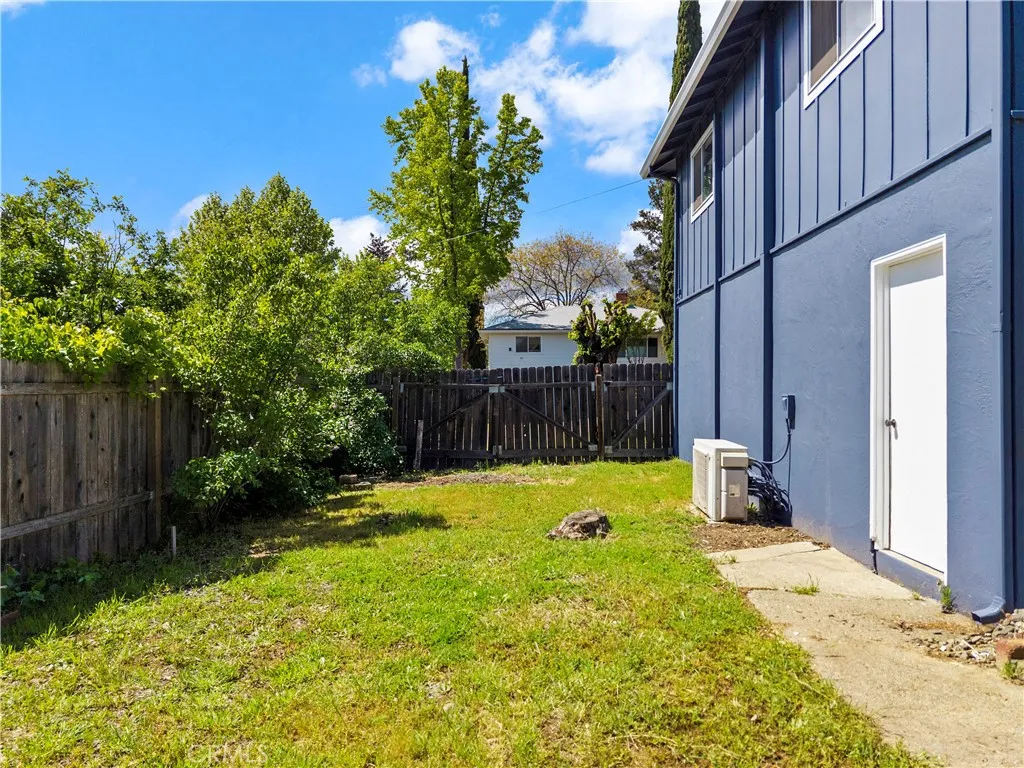 Additional image 76 of 1150 North St, Lakeport, CA 95453