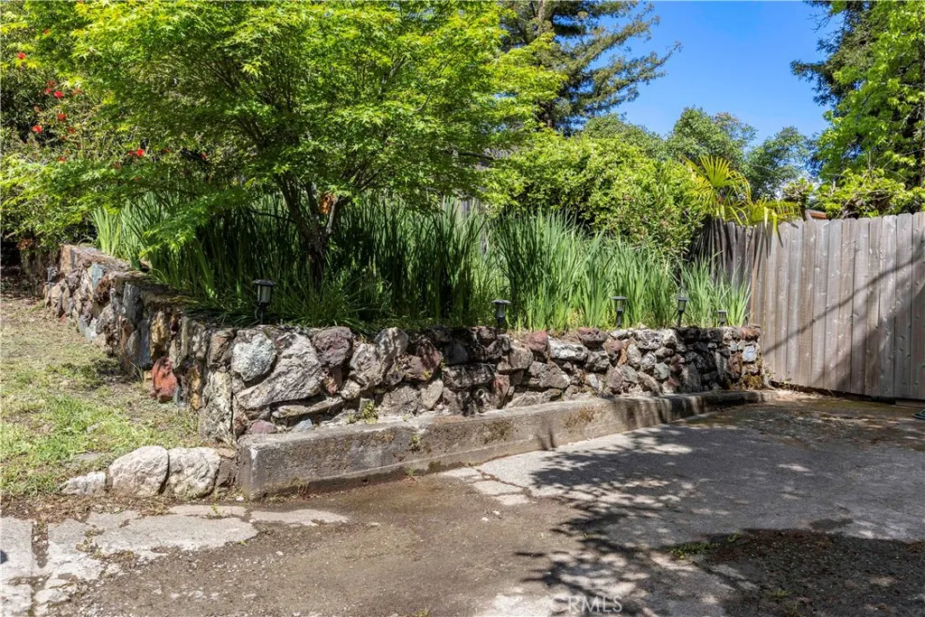 Additional image 84 of 1150 North St, Lakeport, CA 95453