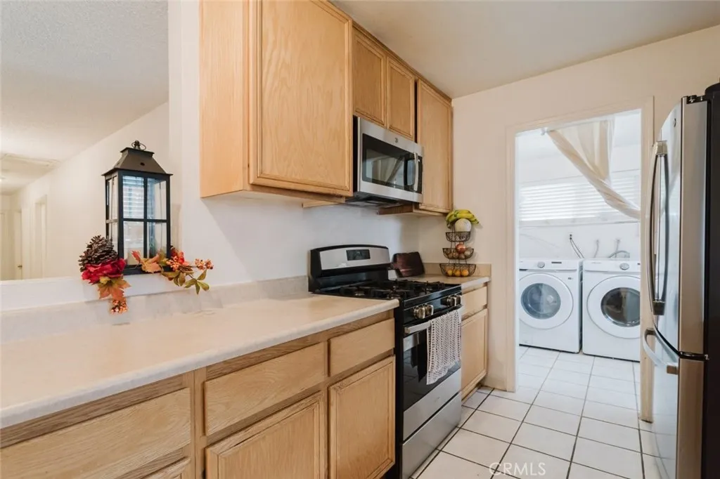 Additional image 16 of 45303 6th Street E, Lancaster, CA 93535