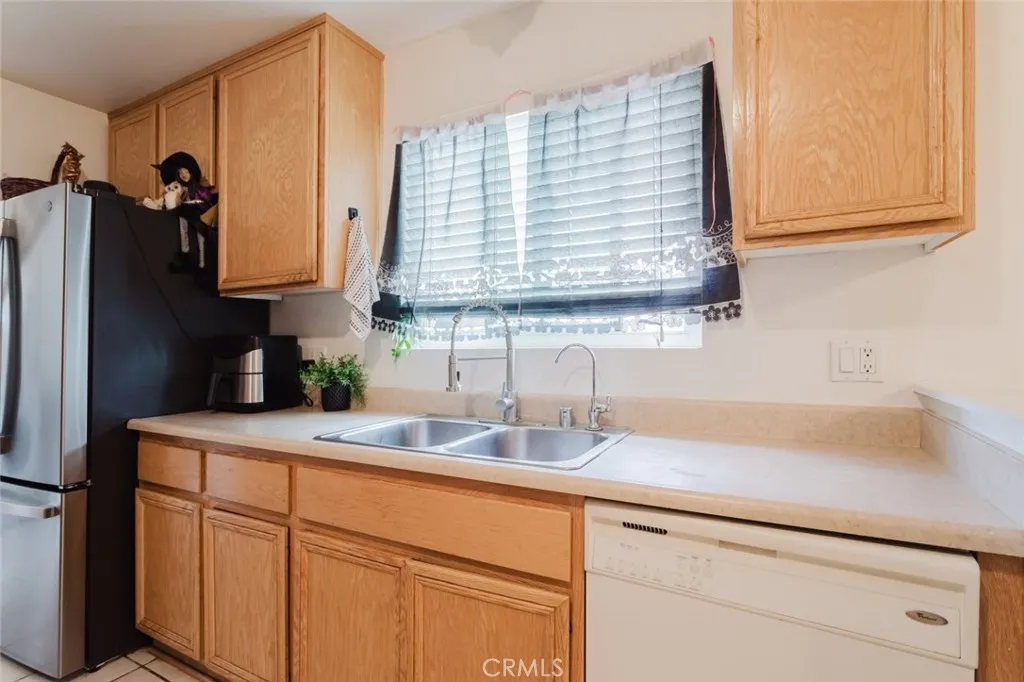 Additional image 48 of 45303 6th Street E, Lancaster, CA 93535