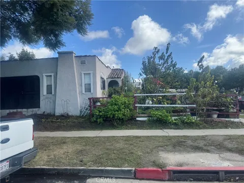 703 E 83rd Street, Los Angeles, CA MLS: IN25106264