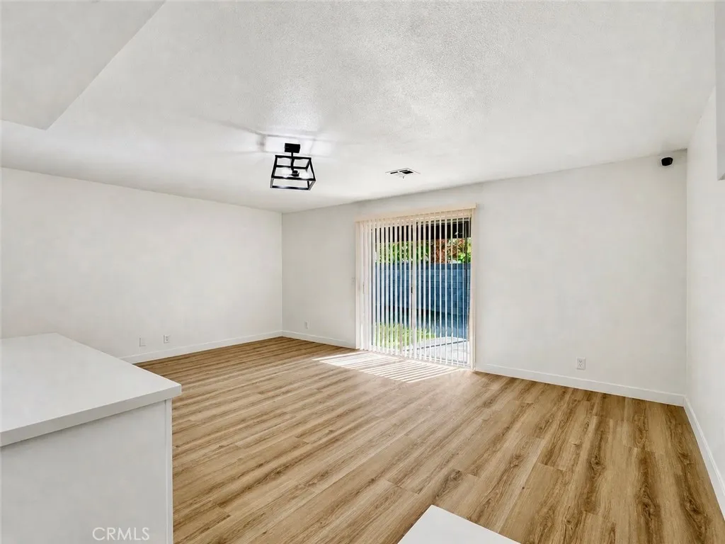 Additional image 36 of 43815 Gillan Ave, Lancaster, CA 93535