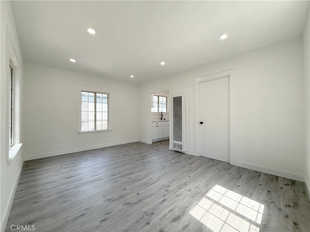 Additional image 7 of 10346 Kalmia Street, Los Angeles, CA 90002