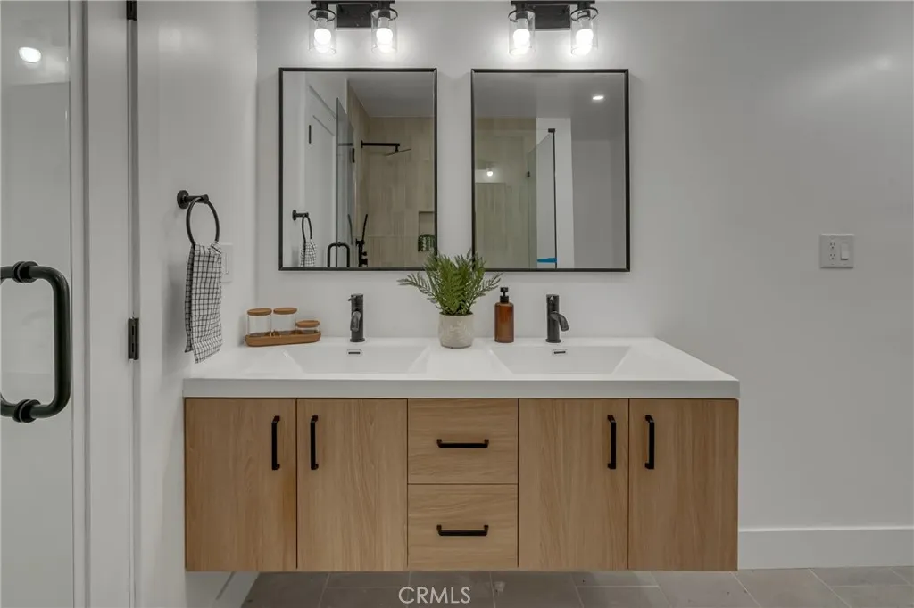 Additional image 42 of 1741 N Rose St, Burbank, CA 91505