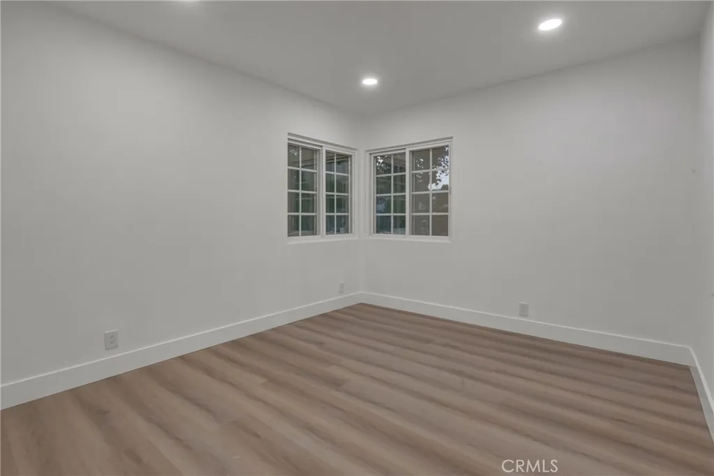 Additional image 75 of 1741 N Rose St, Burbank, CA 91505