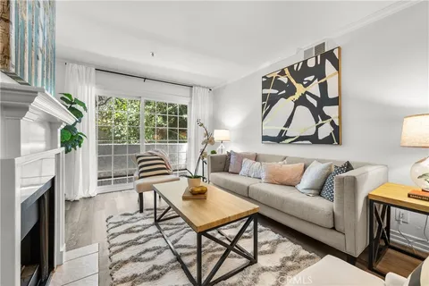4401 Sepulveda Boulevard Unit 107, Sherman Oaks, CA MLS: SR25016562