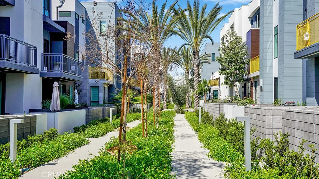 Additional image 76 of 16372 Moonstone Circle, Tustin, CA 92782