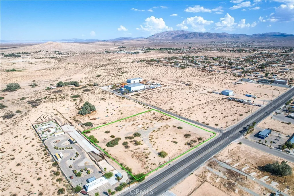 4973 Adobe Road, 29 Palms, CA 92277 photo 2