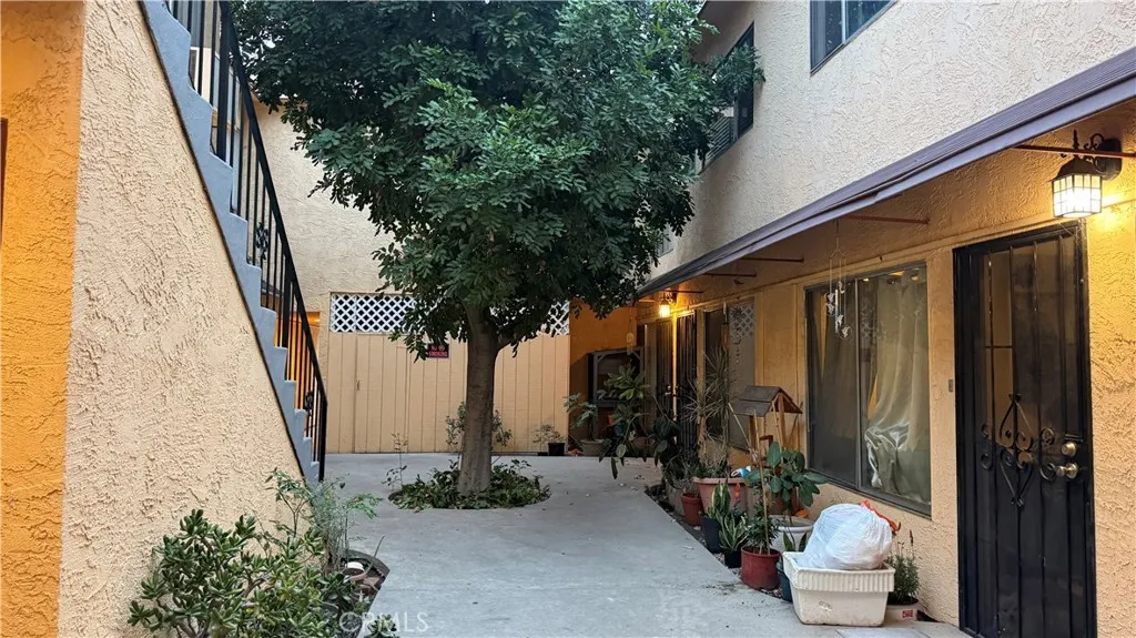 Additional image 18 of 7904 Laurel Canyon Blvd Unit 12, North Hollywood, CA 91605