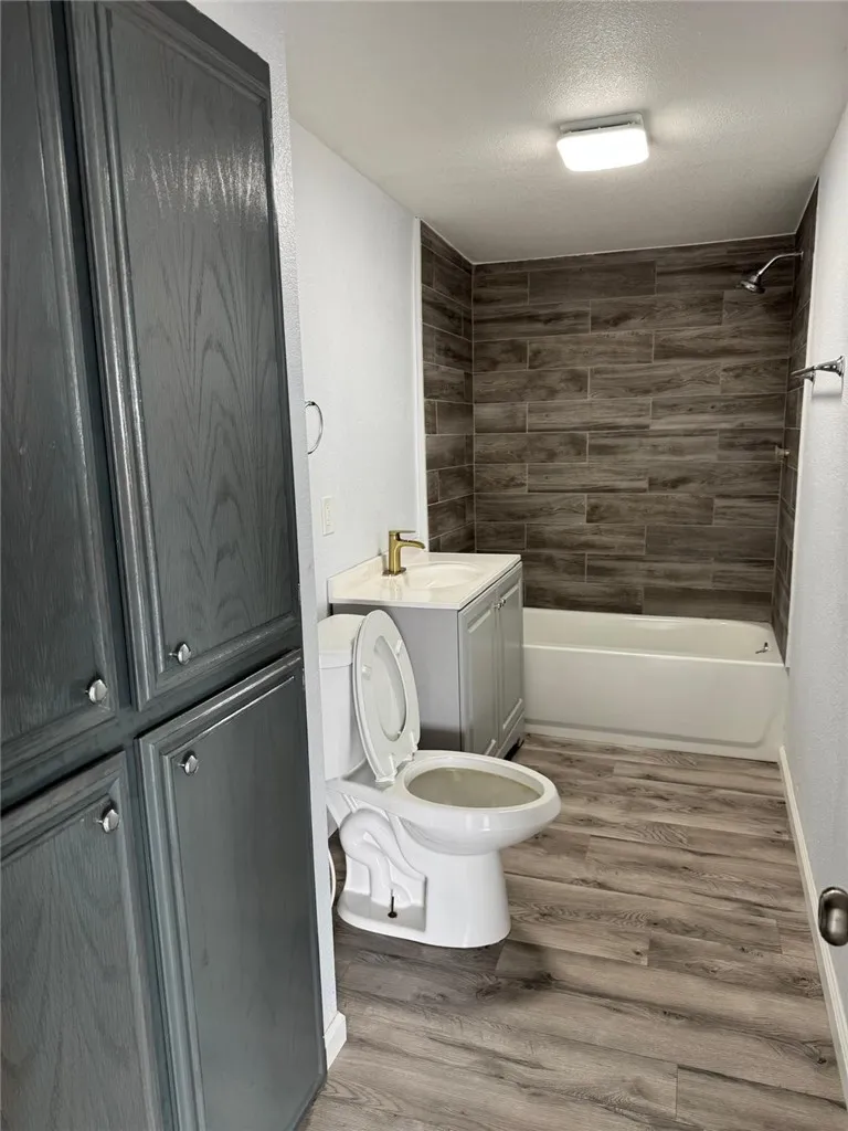 Additional image 27 of 119 Rose Ave, Taft, CA 93268