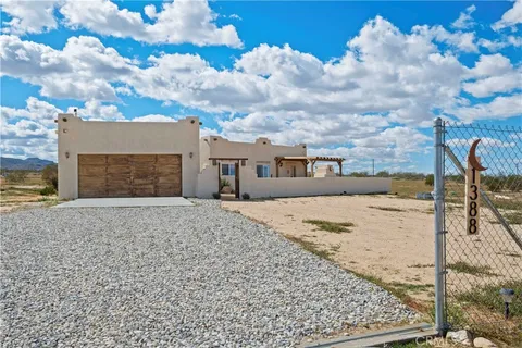 1388 Fortuna Avenue, Landers, CA MLS: JT25010282
