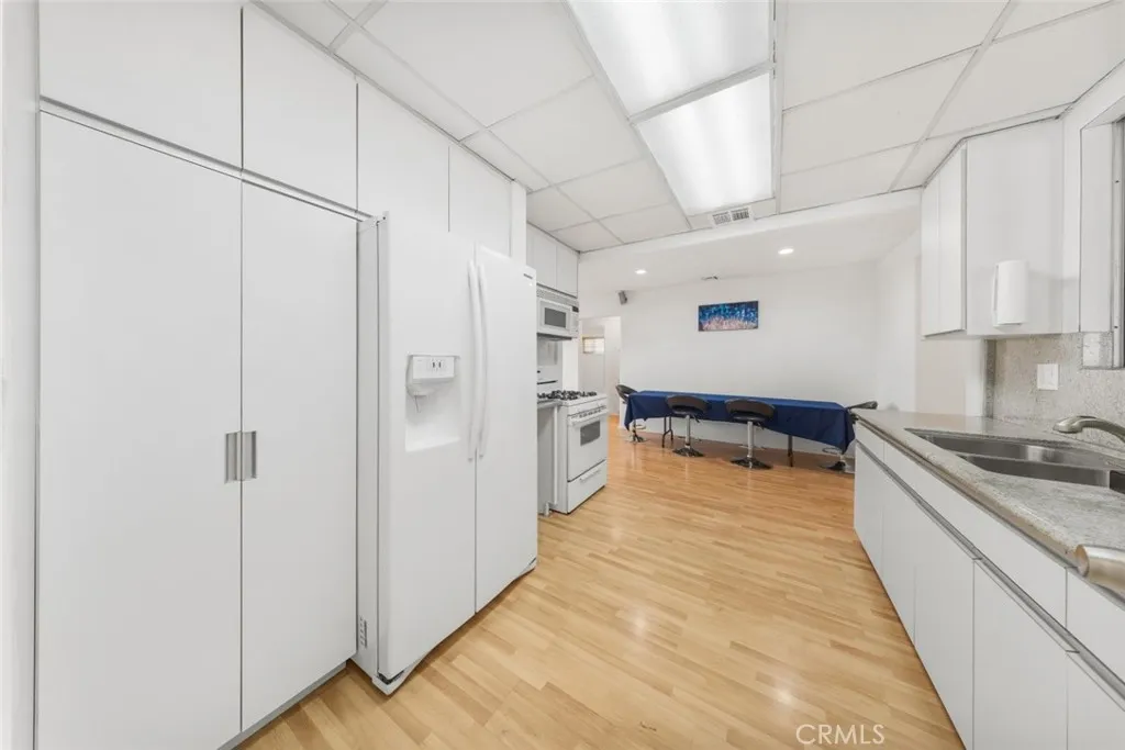 Additional image 10 of 12329 Burton, North Hollywood, CA 91605