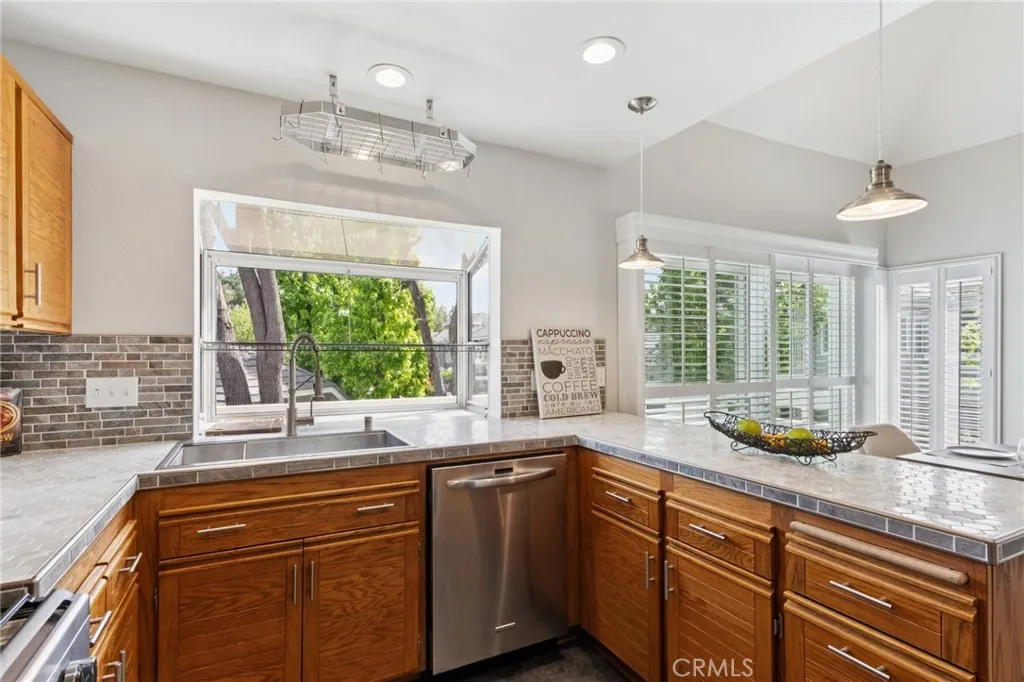 Additional image 14 of 26107 Mcbean Parkway Unit 62, Valencia, CA 91355