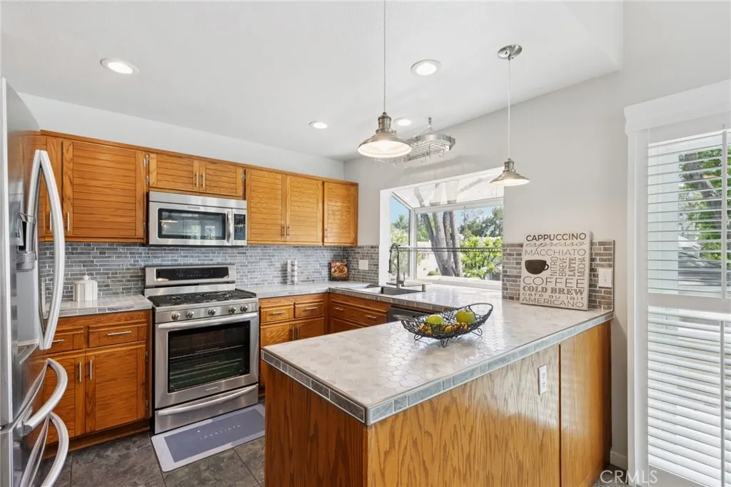 Additional image 12 of 26107 Mcbean Parkway Unit 62, Valencia, CA 91355