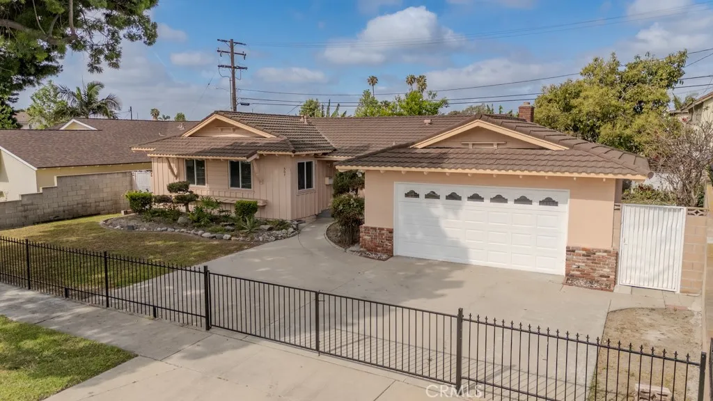 Additional image 3 of 507 S Shields Drive, Anaheim, CA 92804