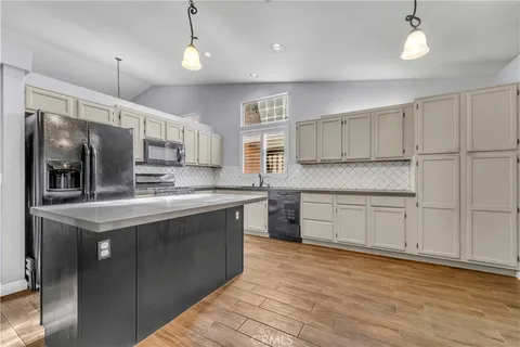 40047 Denham Drive, Palmdale, CA 93551 - MLS#: SR25001423