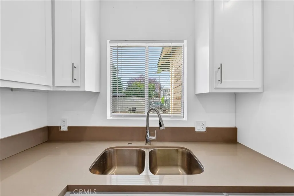 Additional image 49 of 247 E 80th Street, Los Angeles, CA 90003