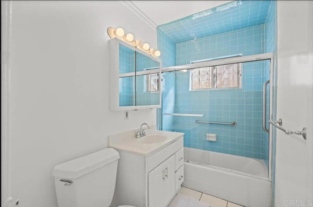 3813 Birch St, San Diego, CA 92113