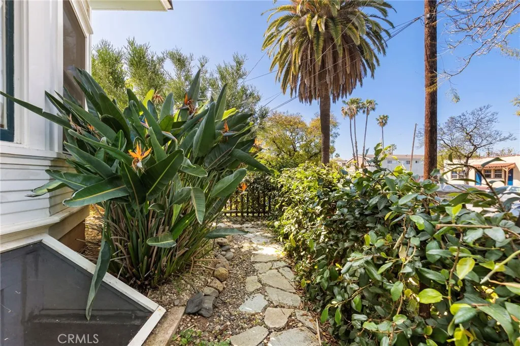 Additional image 138 of 628 W 10th Street, Long Beach, CA 90813