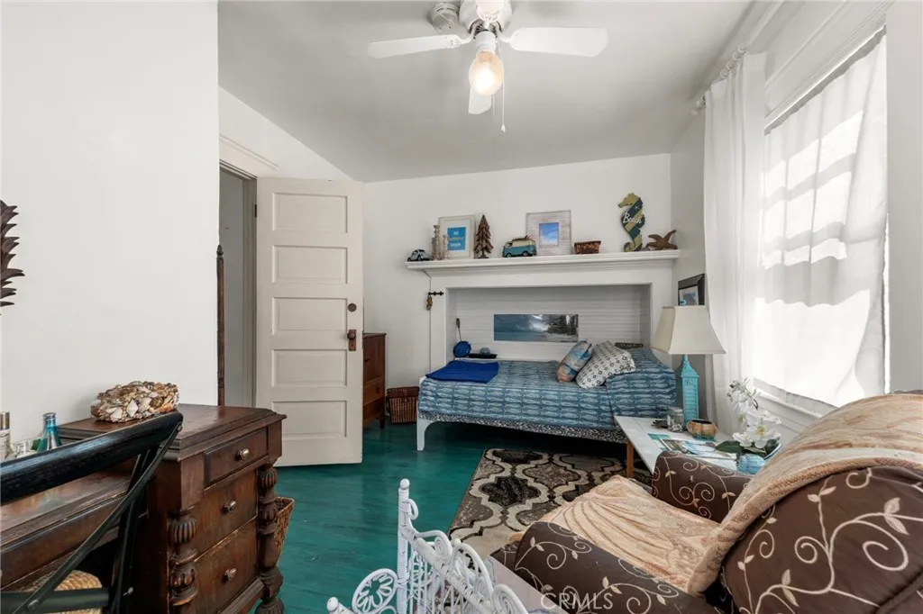 Additional image 45 of 628 W 10th Street, Long Beach, CA 90813