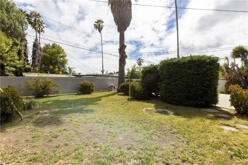 Additional image 11 of 19552 Arminta Street, Reseda, CA 91335