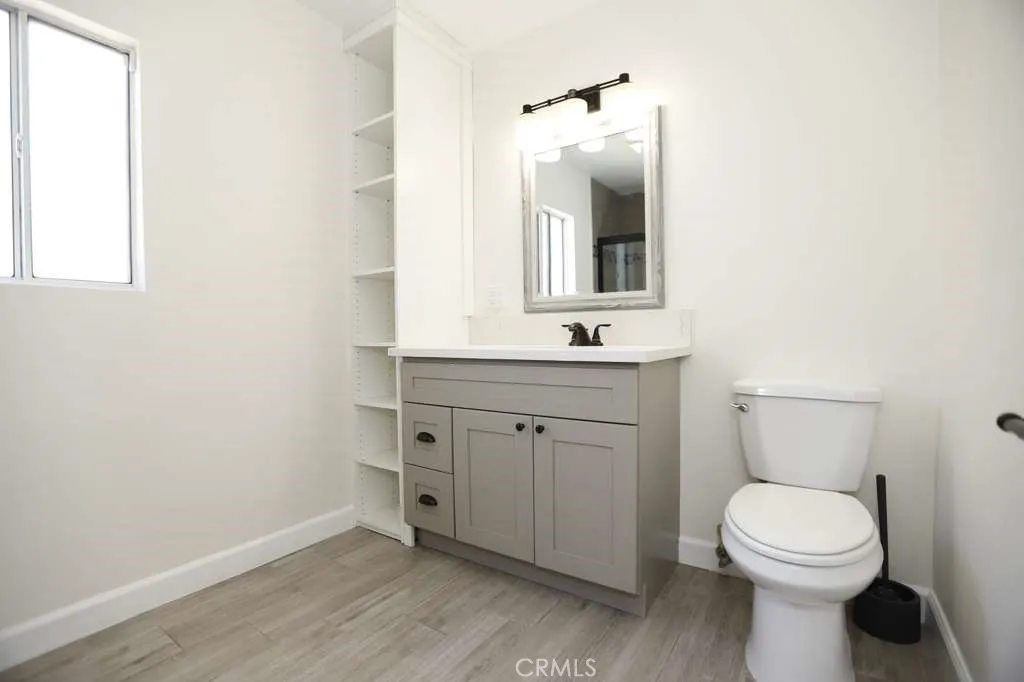 Additional image 52 of 11925 Daleside Avenue, Hawthorne, CA 90250