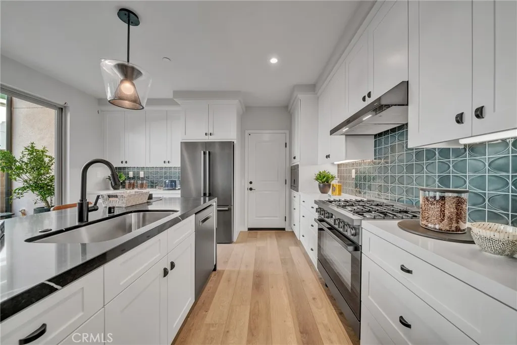 Additional image 53 of 124 Sunnyside, Irvine, CA 92618