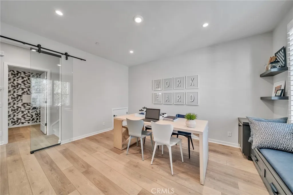 Additional image 58 of 124 Sunnyside, Irvine, CA 92618